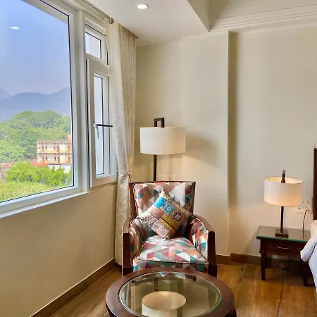 Green View By Green Tree Hotels Rishikesh Exterior photo