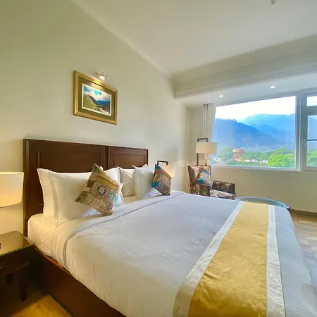 Green View By Green Tree Hotels Rishikesh Exterior photo