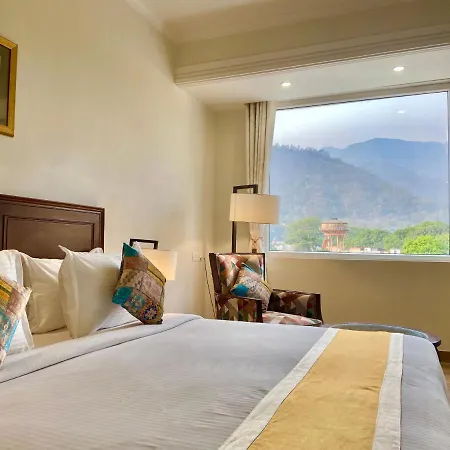 Green View By Green Tree Hotels Rishikesh Exterior photo