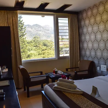 Green View By Green Tree Hotels Rishikesh Exterior photo
